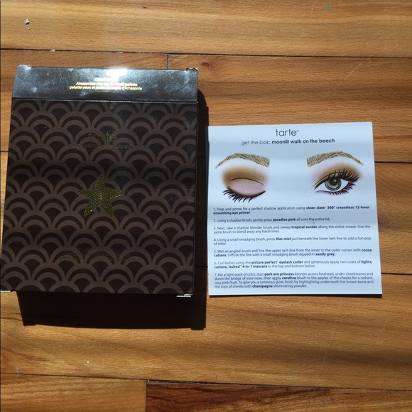 Rare Tarte Coral Crush Palette discontinued HTF New - Picture 6 of 7